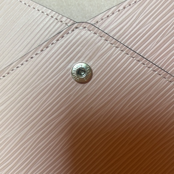 Louis Vuitton Epi Leather Large Kirigami Pochette Rose Ballerine - Picture 3 of 11